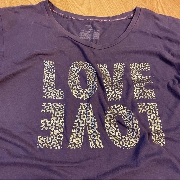 Victoria’s Secret Purple Tshirt small - Picture 1 of 4